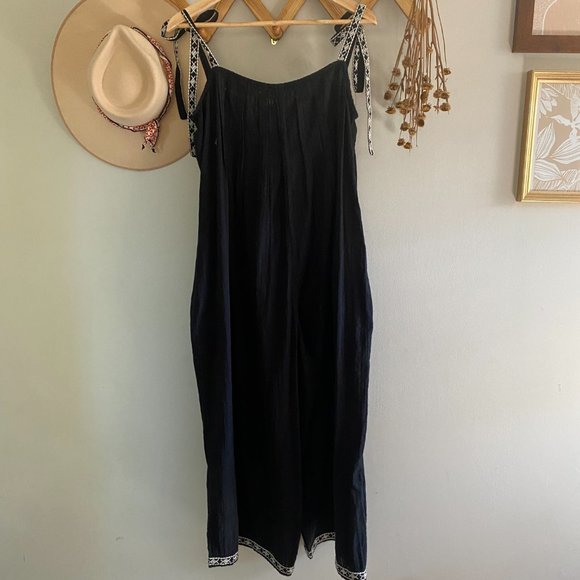 NWOT World Market Black Boho Embroidered Tie Strap Wide Leg Crop Jumpsuit - Picture 5 of 5